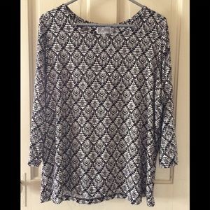 Black & White Patterned Top